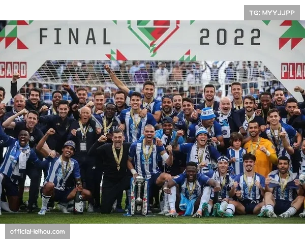 葡萄牙体育绝杀巴黎 跻身欧冠十三分争夺集团